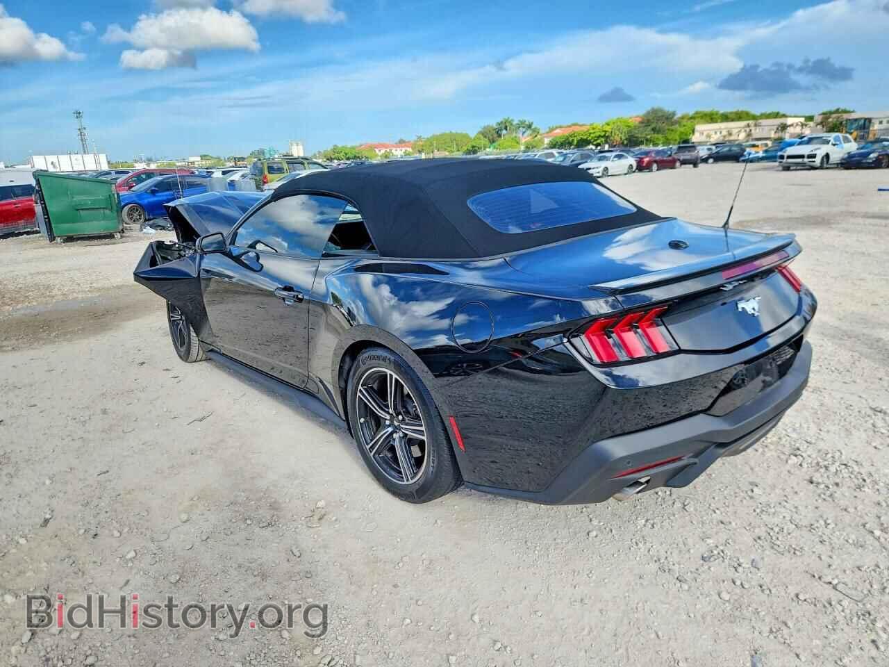 2025 FORD MUSTANG - VIN: 1FAGP8UH9S5121856 - Photo 2