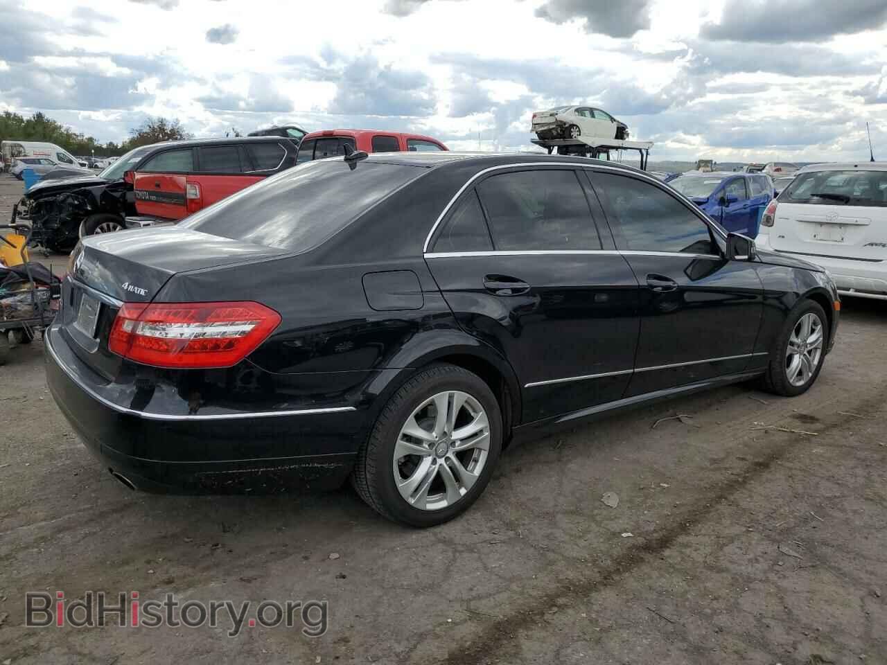 2011 MERCEDES-BENZ E-CLASS - VIN: WDDHF8HB7BA356177 - Фото 3