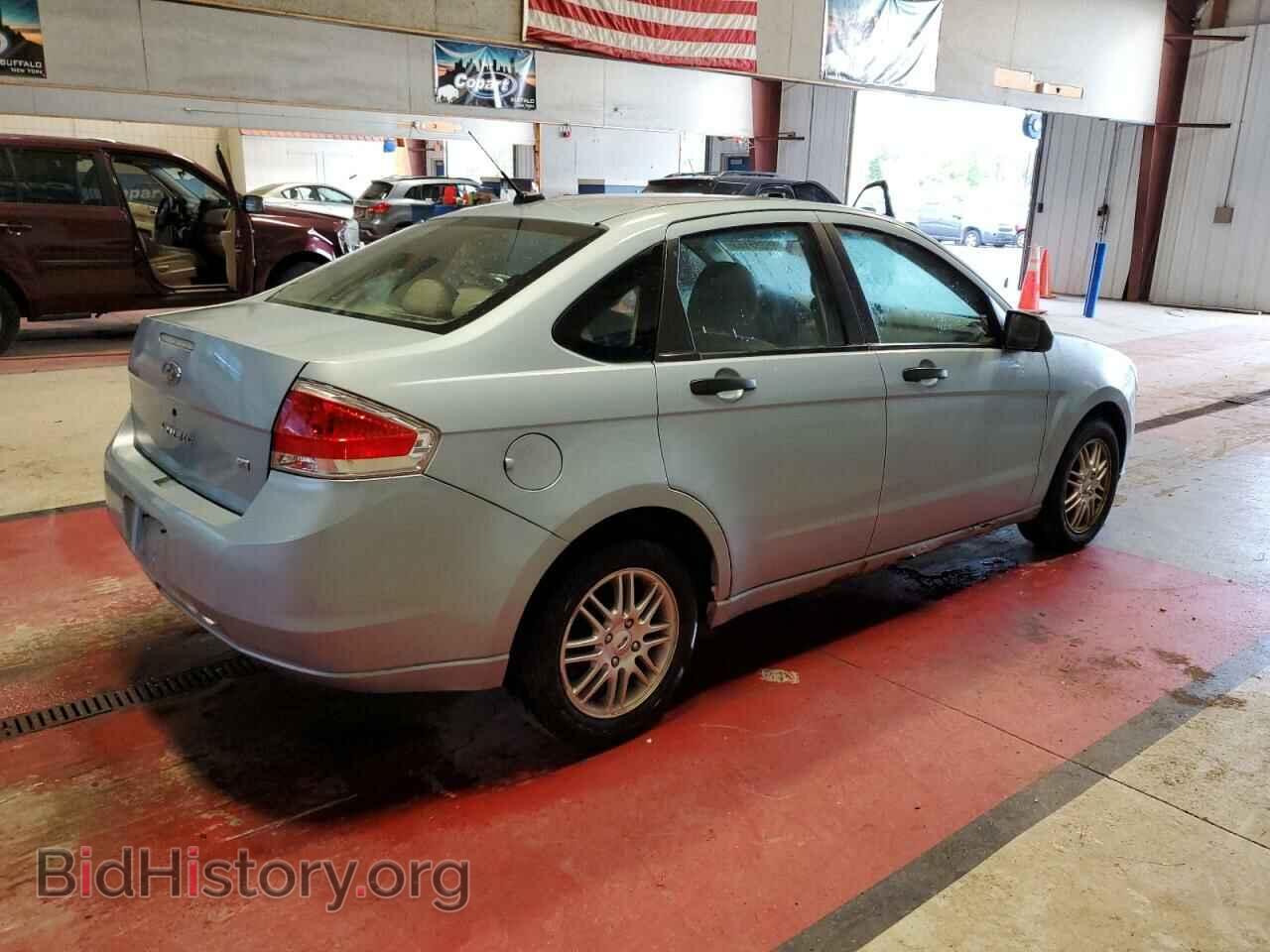 2009 FORD FOCUS - VIN: 1FAHP35NX9W240077 - Фото 3