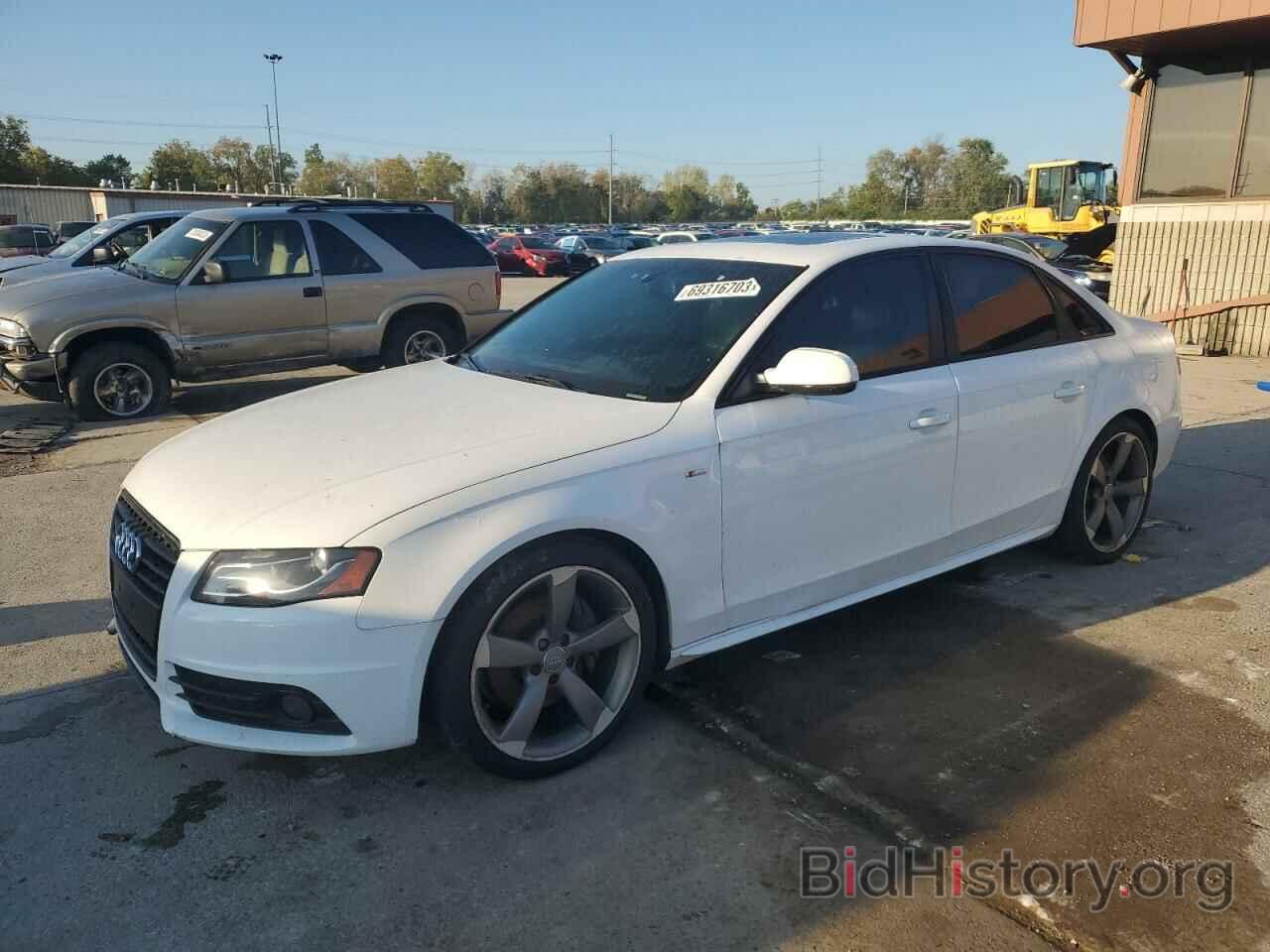 Photo WAUMFBFL6CN003227 - AUDI A4 2012