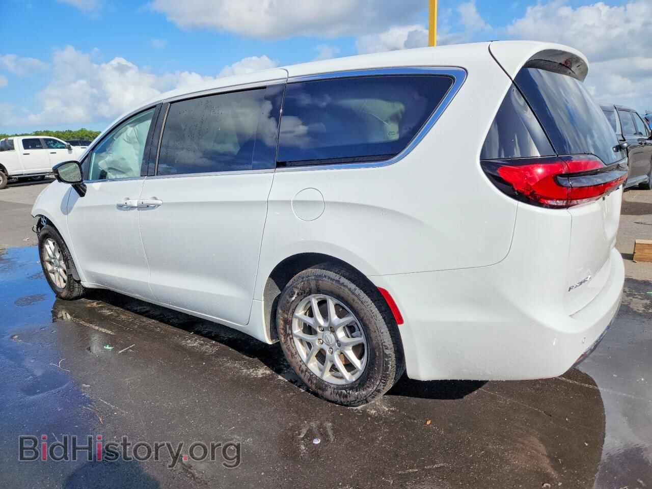 2026 CHRYSLER PACIFICA - VIN: 2C4RC1BGXTR272158 - Photo 2