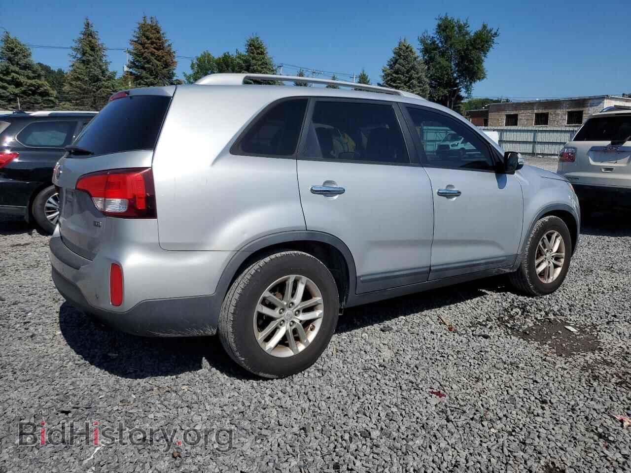 2015 KIA SORENTO - VIN: 5XYKT3A66FG551122 - Фото 3