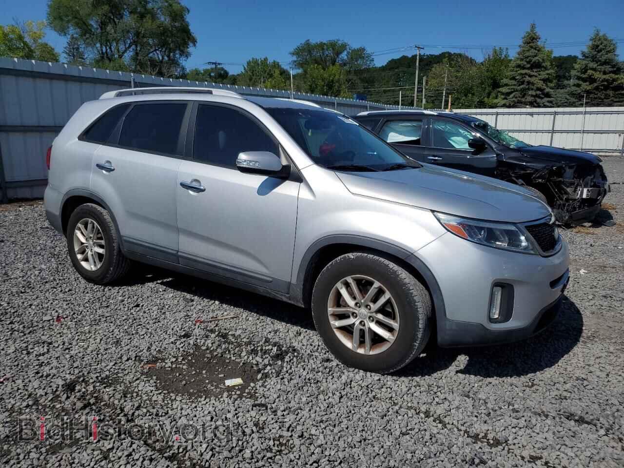 2015 KIA SORENTO - VIN: 5XYKT3A66FG551122 - Фото 4
