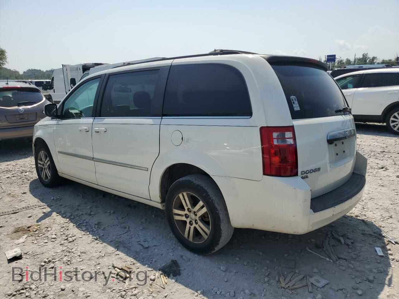 2010 DODGE CARAVAN - VIN: 2D4RN5DX3AR127929 - Фото 2
