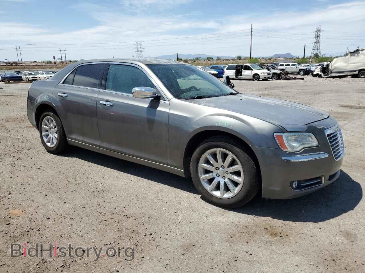 2011 CHRYSLER 300 - VIN: 2C3CA6CT0BH583224 - Фото 4