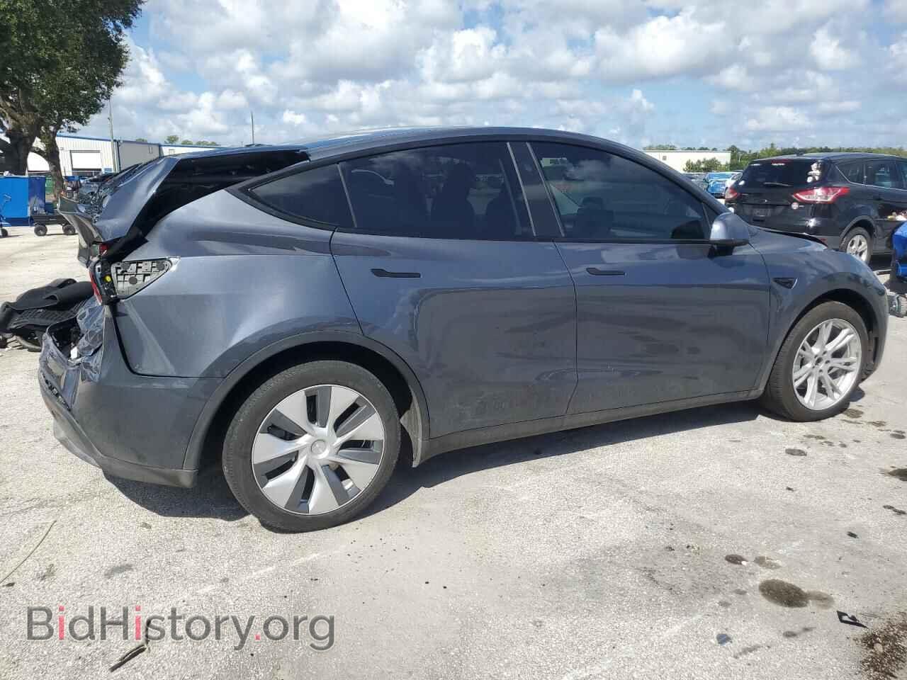 2023 TESLA MODEL Y - VIN: 7SAYGDEE2PA142890 - Фото 3