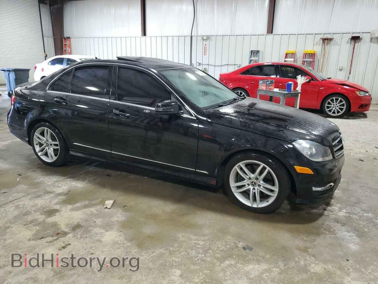 2014 MERCEDES-BENZ C-CLASS - VIN: WDDGF8AB1EA937037 - Фото 4
