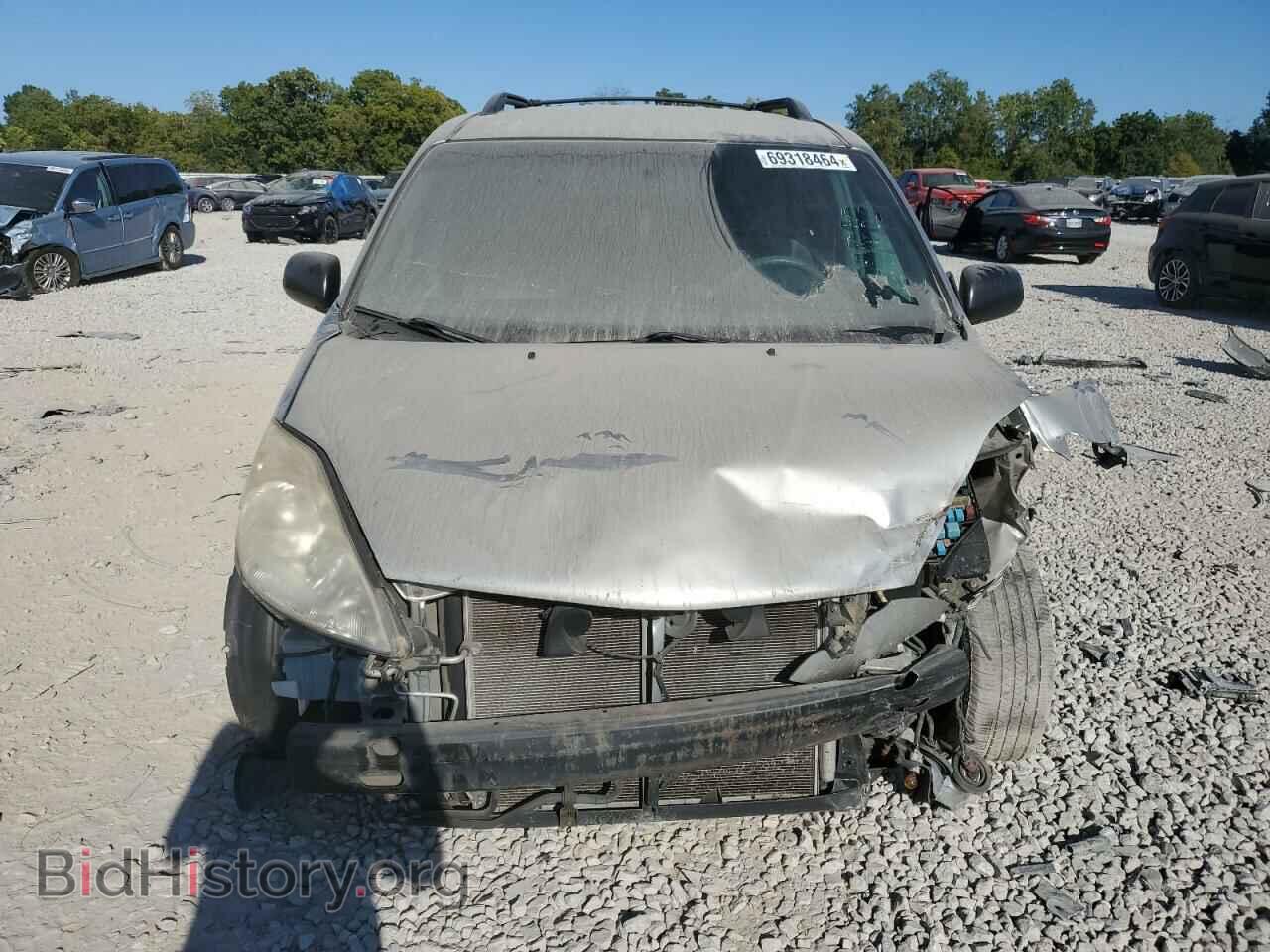 2010 TOYOTA All Models - VIN: 5TDKK4CC4AS320940 - Фото 5