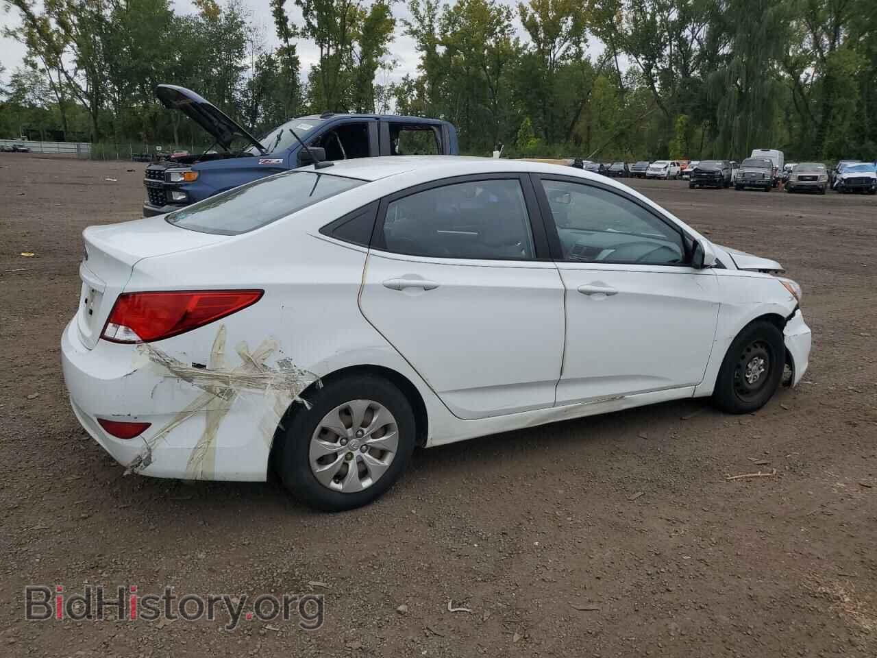 2016 HYUNDAI ACCENT - VIN: KMHCT4AEXGU005145 - Фото 3