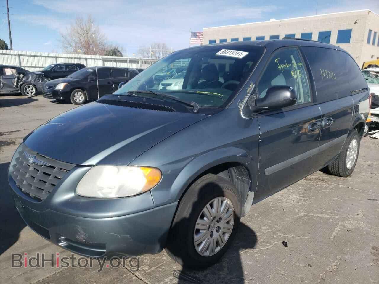 2006 CHRYSLER MINIVAN - VIN: 1A4GP45RX6B572600 - Фото 2