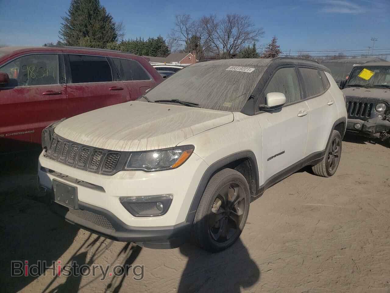 2019 JEEP COMPASS - VIN: 3C4NJDBB4KT800525 - Photo 2