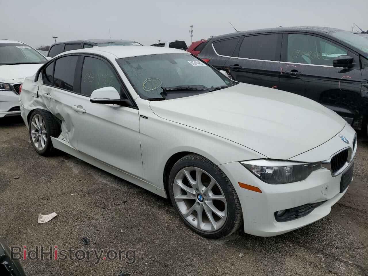 2014 BMW 3 SERIES - VIN: WBA3B1C57EP678678 - Фото 4