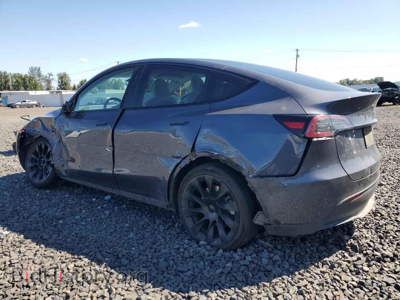 2023 TESLA MODEL Y - VIN: 7SAYGDED2PF948108 - Фото 2