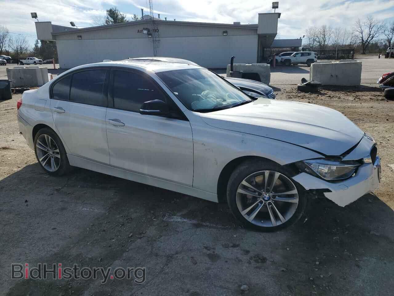 2013 BMW 3 SERIES - VIN: WBA3B9C58DF585980 - Фото 4