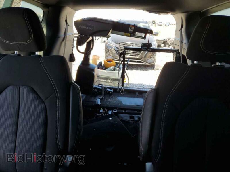 2022 Chrysler PACIFICA (VIN 2C4RC1FG3NR152375) — фото 10 из 14