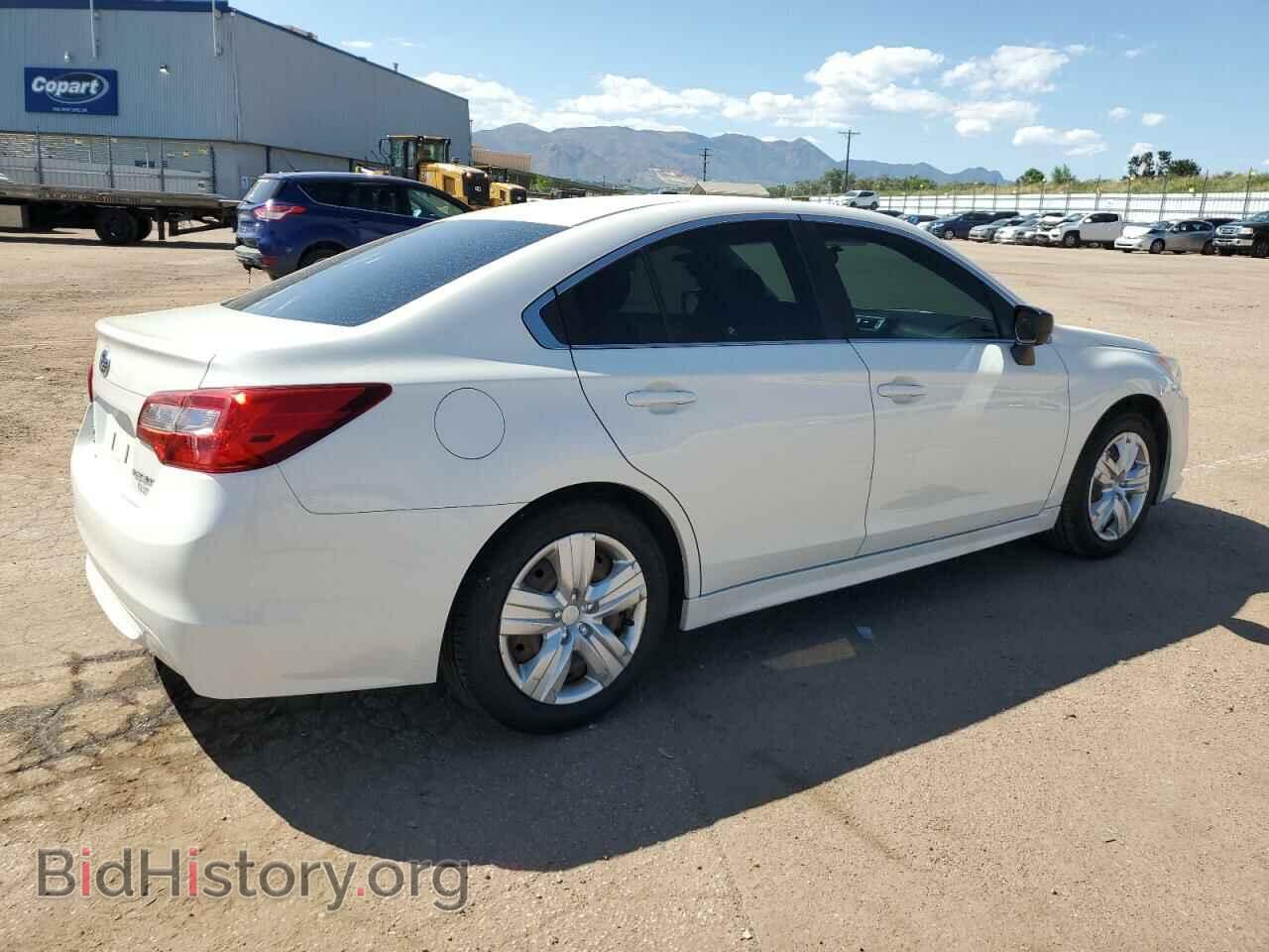 2017 SUBARU LEGACY - VIN: 4S3BNAA68H3035706 - Фото 3