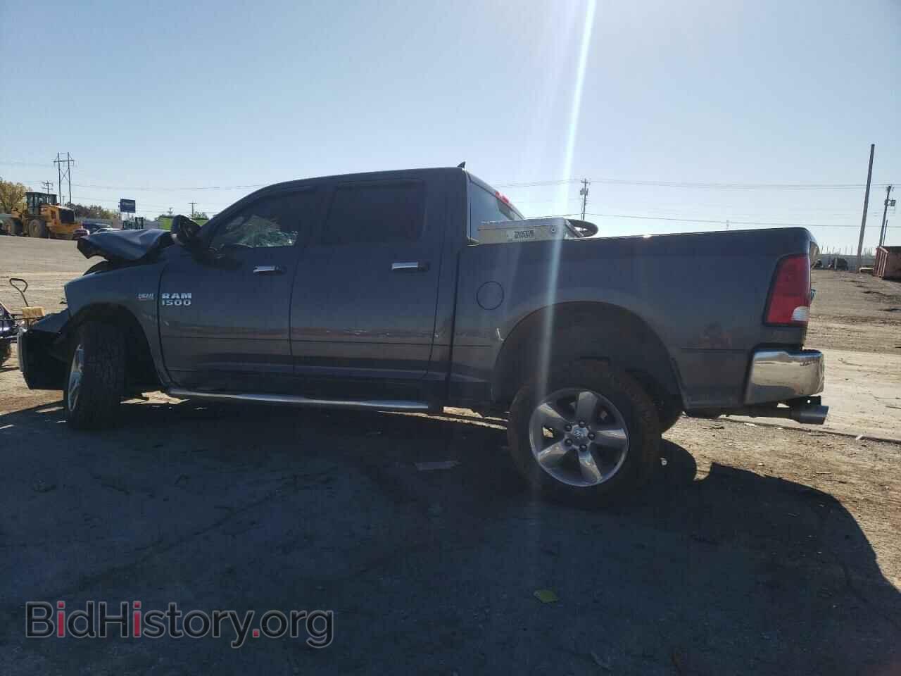 2016 RAM 1500 - VIN: 1C6RR7LT0GS106238 - Фото 2
