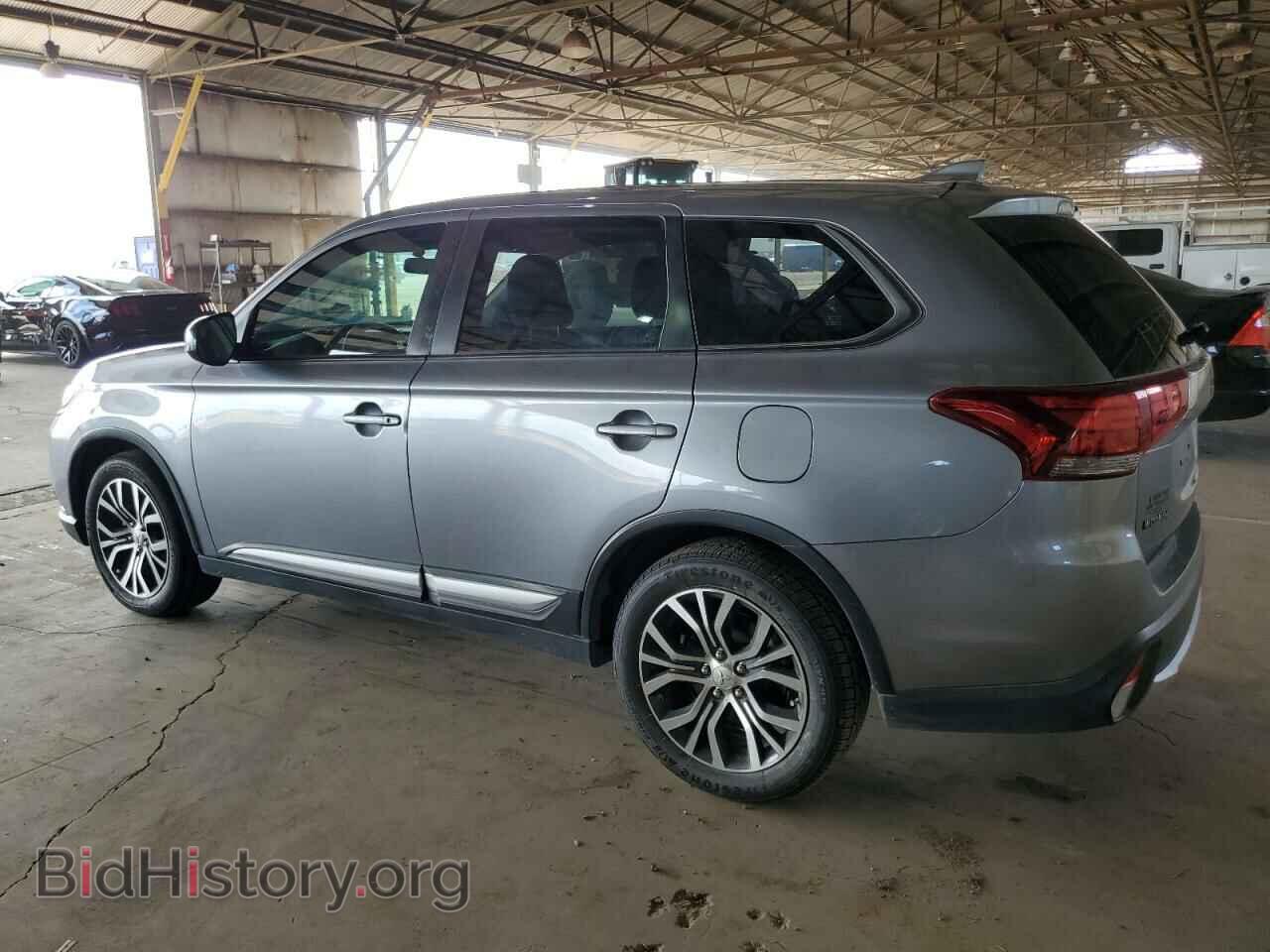 2017 MITSUBISHI OUTLANDER - VIN: JA4AD2A30HZ034650 - Фото 2
