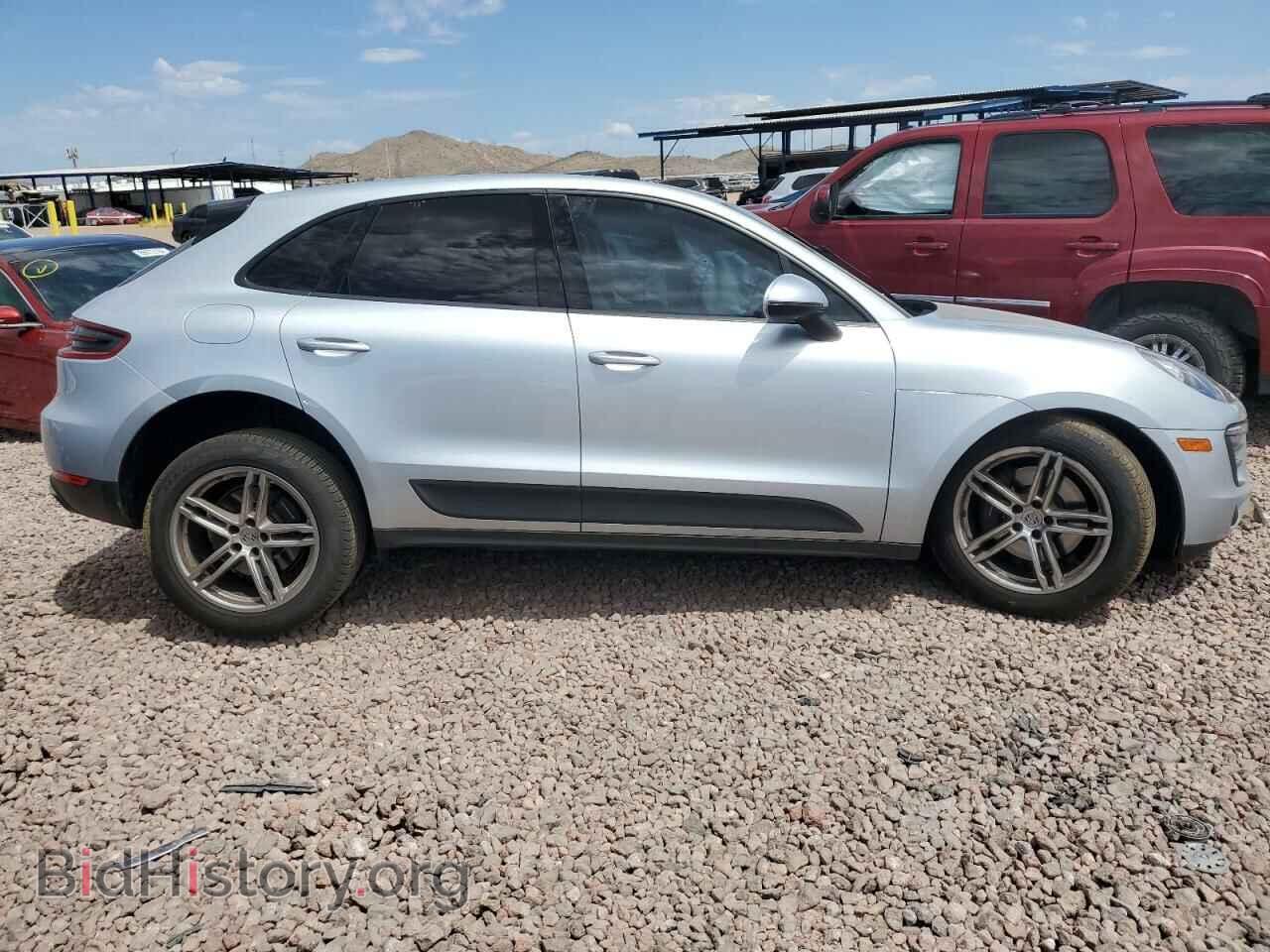 2017 PORSCHE MACAN - VIN: WP1AA2A56HLB05240 - Photo 3