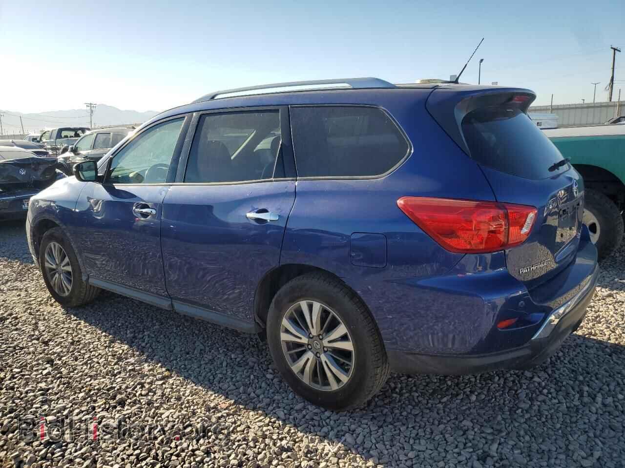 2018 NISSAN PATHFINDER - VIN: 5N1DR2MM3JC671352 - Фото 2