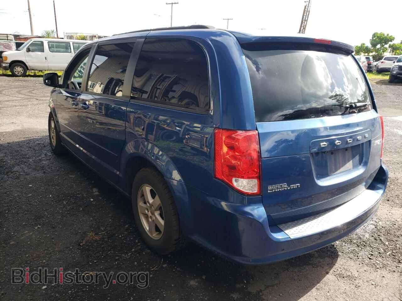 2011 DODGE CARAVAN - VIN: 2D4RN3DG3BR607121 - Photo 2