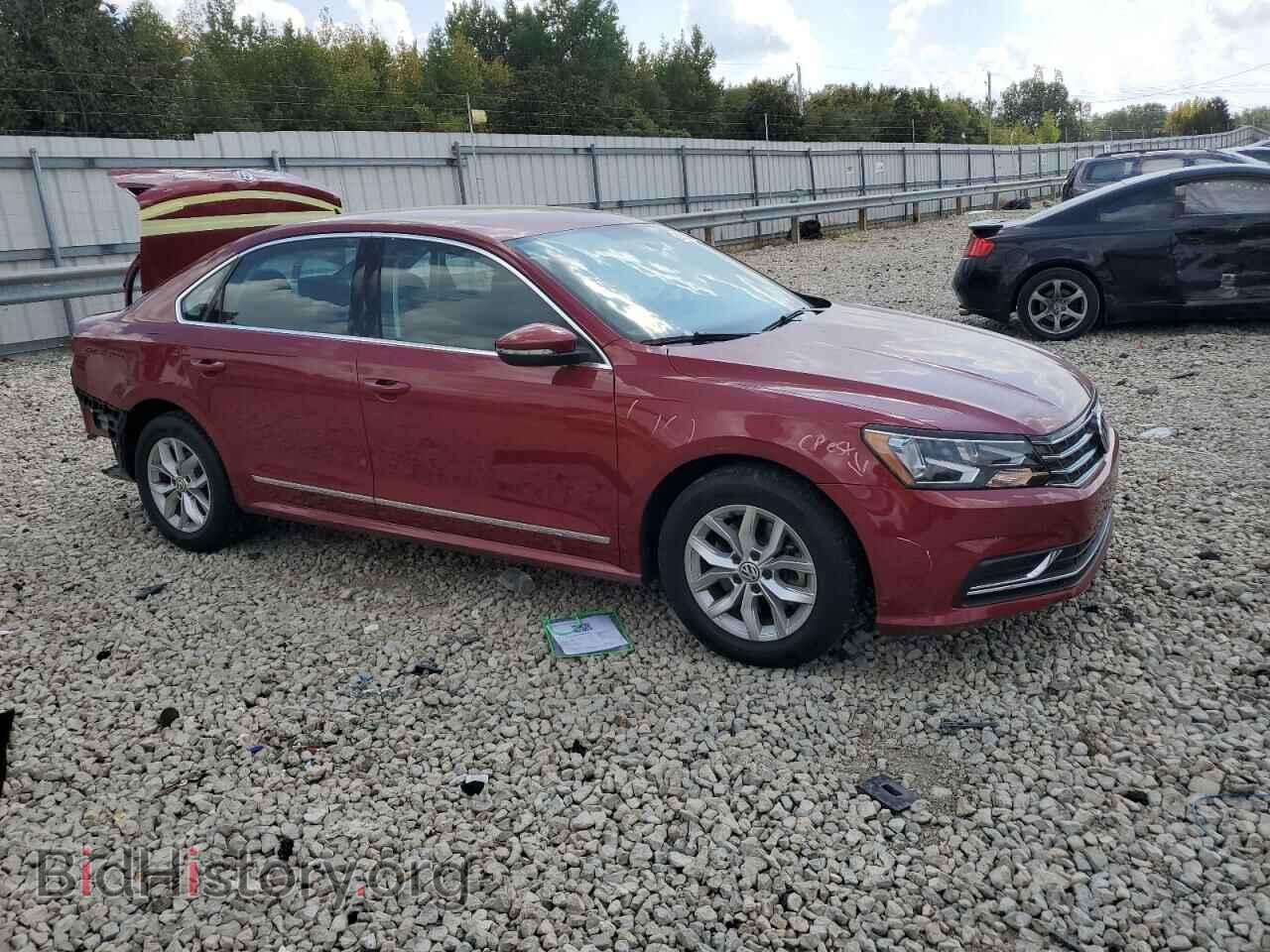 2017 VOLKSWAGEN PASSAT - VIN: 1VWAT7A38HC048463 - Фото 4