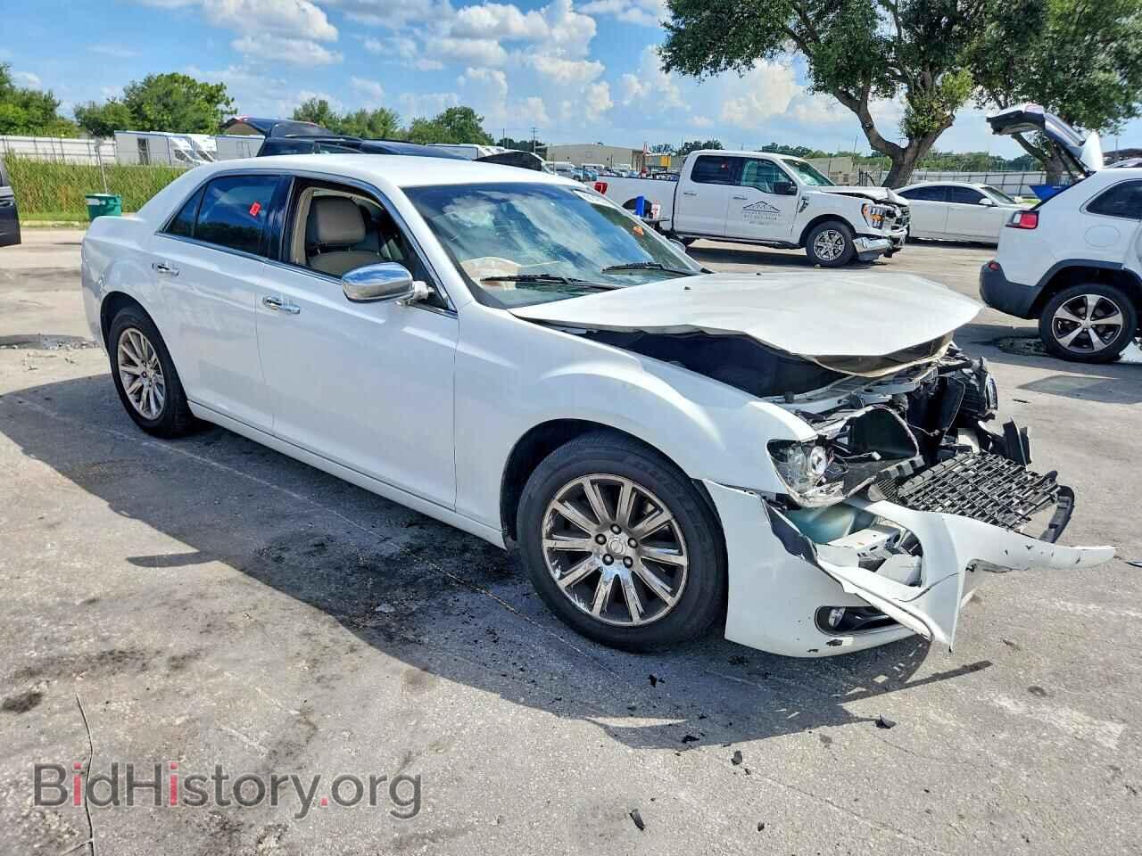 2013 Chrysler 300 (VIN 2C3CCAEG4DH620842) — фото 4 из 13