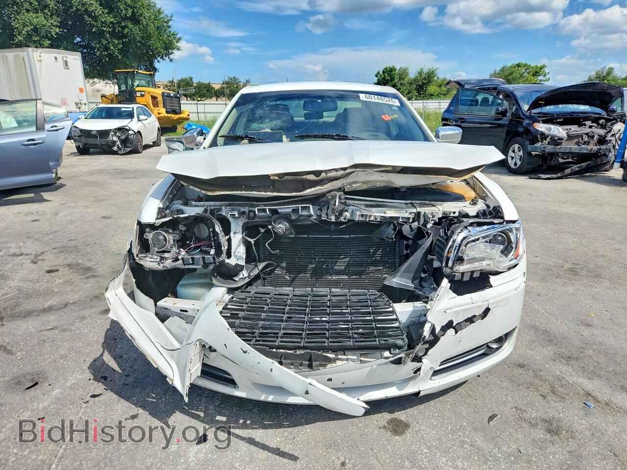 2013 Chrysler 300 (VIN 2C3CCAEG4DH620842) — фото 5 из 13