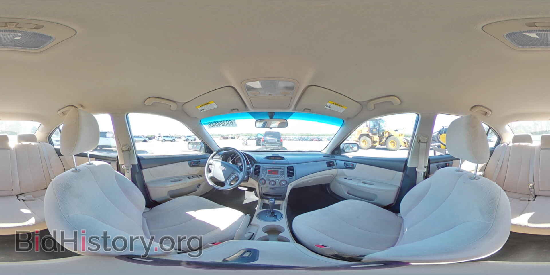 2010 KIA OPTIMA - VIN: KNAGG4A8XA5431663 - Photo 15