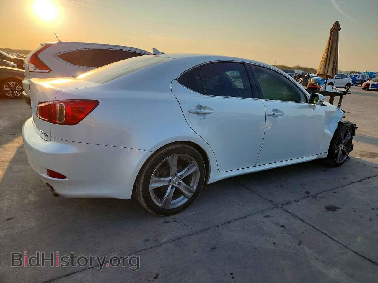 2011 LEXUS IS - VIN: JTHBF5C24B5153373 - Фото 3