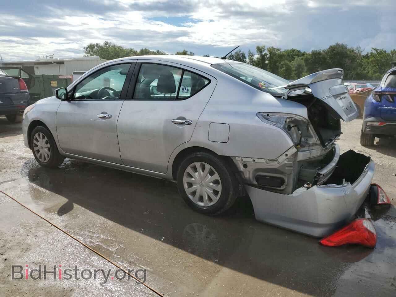 2017 NISSAN VERSA - VIN: 3N1CN7AP1HK417072 - Фото 2