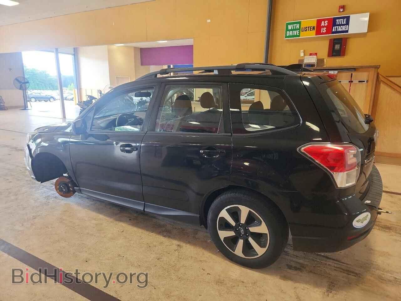 2017 SUBARU FORESTER - VIN: JF2SJABC1HH805006 - Фото 2