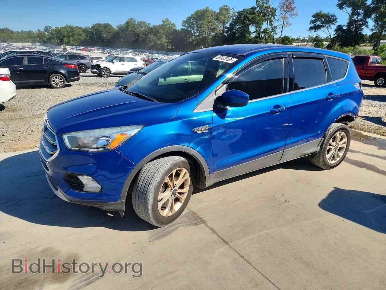 Фотография 1FMCU0GD3HUD51897 - FORD ESCAPE 2017