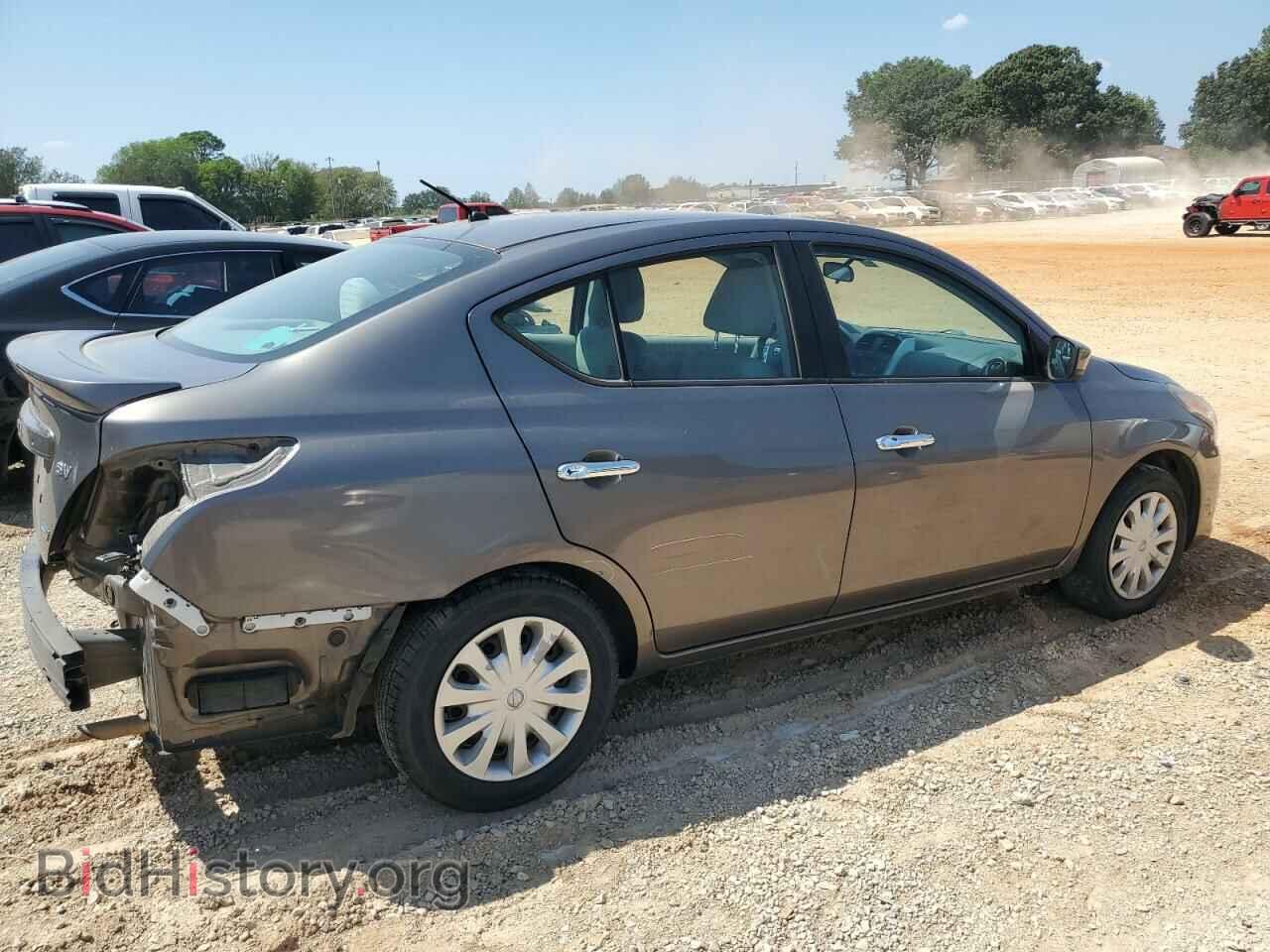 2016 NISSAN VERSA - VIN: 3N1CN7AP1GL806495 - Фото 3