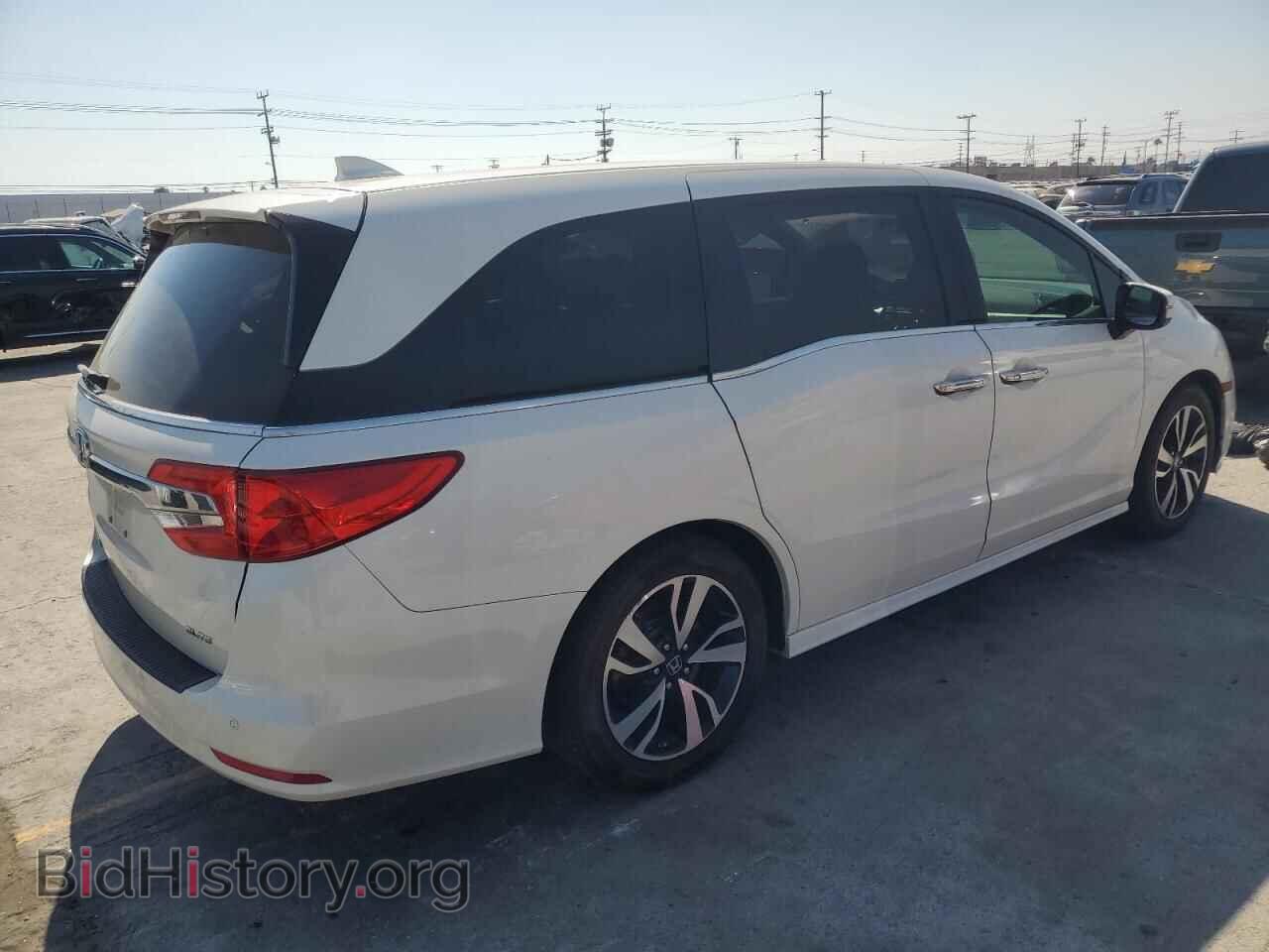 2019 HONDA ODYSSEY - VIN: 5FNRL6H9XKB077208 - Фото 3