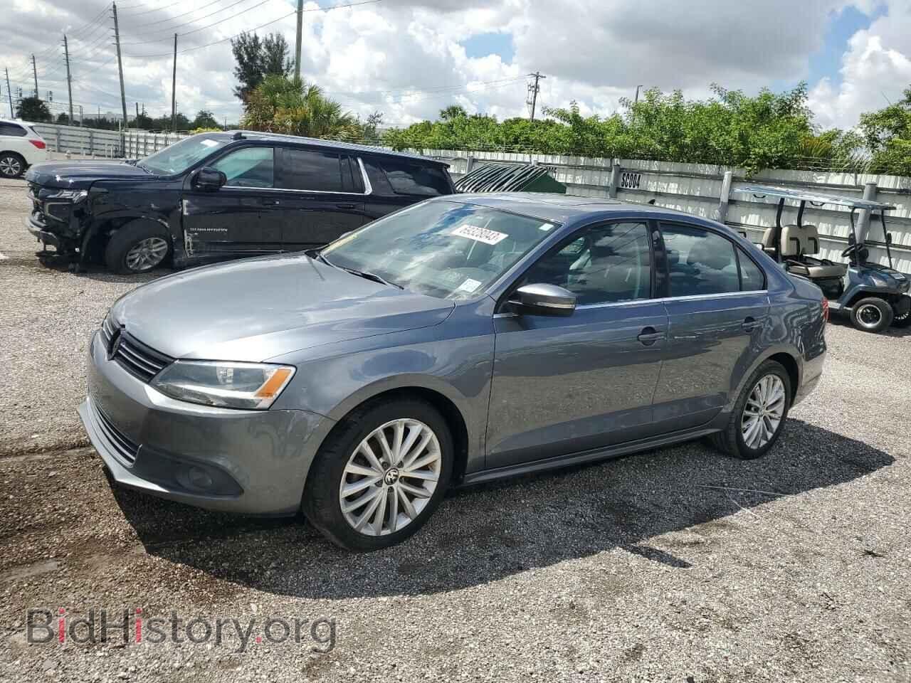 Фотография 3VWL07AJ2EM411091 - VOLKSWAGEN JETTA 2014