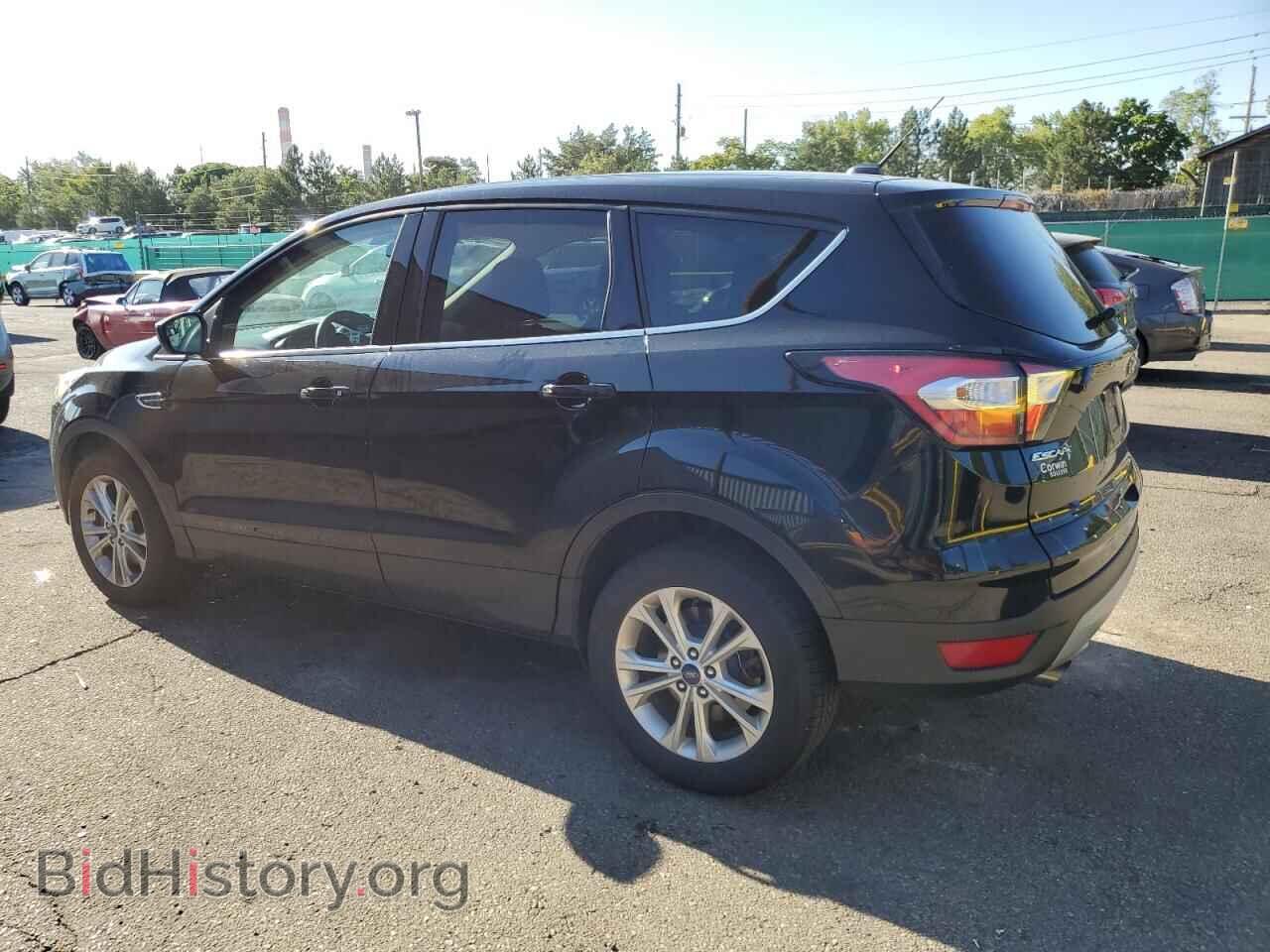 2017 FORD ESCAPE - VIN: 1FMCU9GD1HUD93621 - Фото 2
