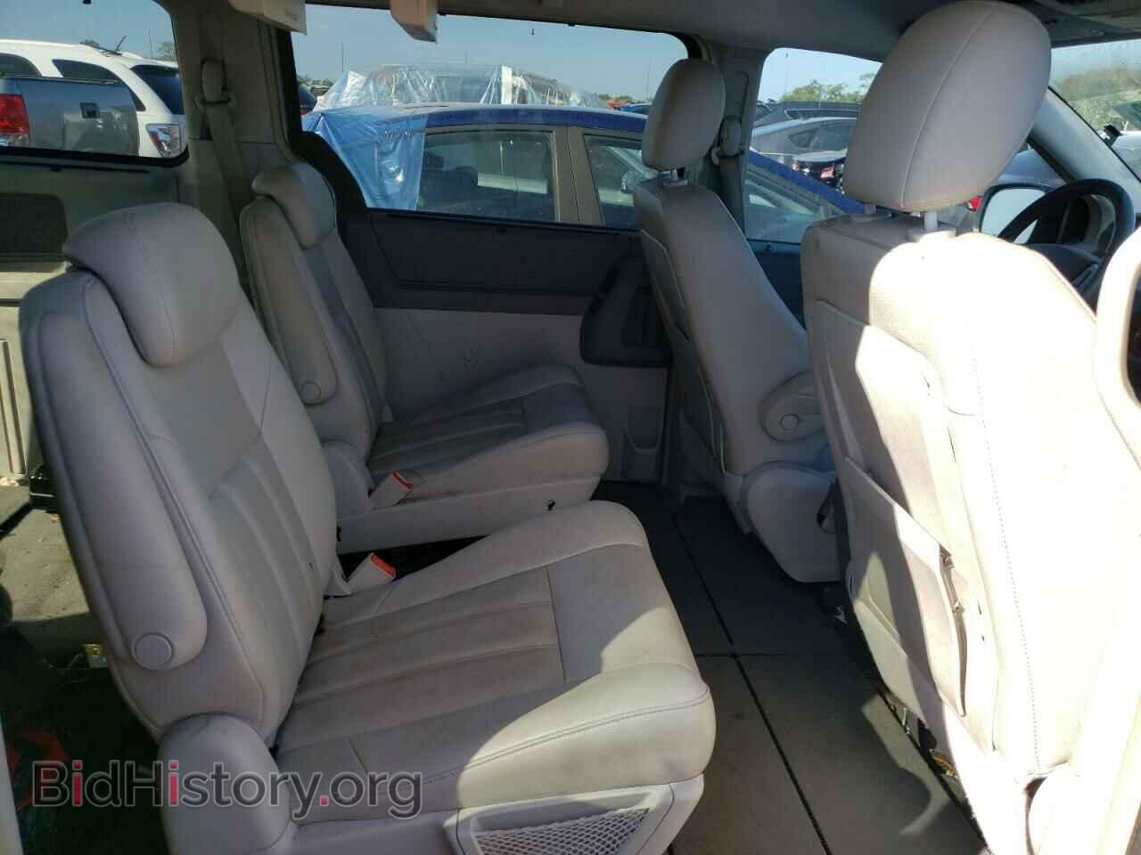2008 CHRYSLER MINIVAN - VIN: 2A8HR54P08R818237 - Фото 11