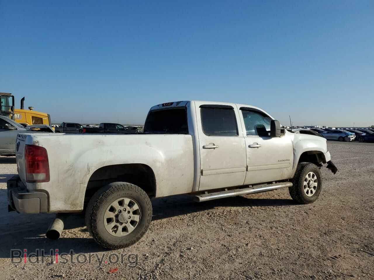 2014 GMC SIERRA - VIN: 1GT121E89EF157937 - Фото 3