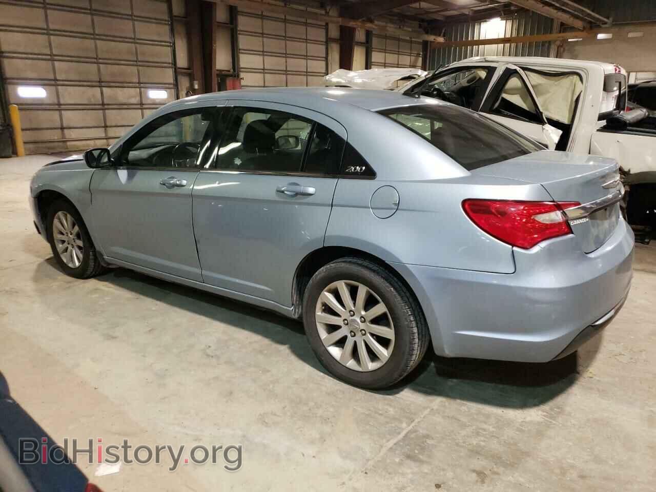 2012 CHRYSLER 200 - VIN: 1C3CCBBB1CN140357 - Фото 2