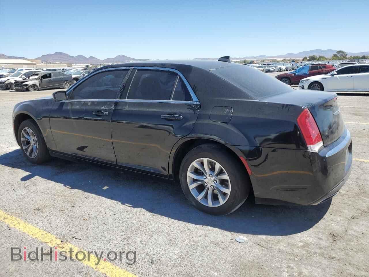 2015 CHRYSLER 300 - VIN: 2C3CCAAG1FH779746 - Фото 2