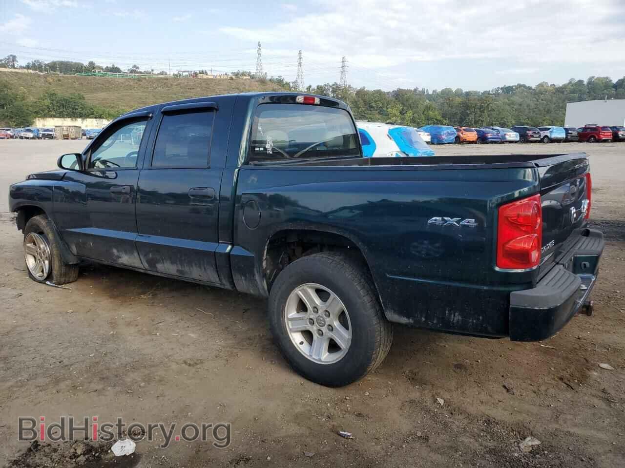 2011 DODGE DAKOTA - VIN: 1D7RW3GKXBS581065 - Фото 2