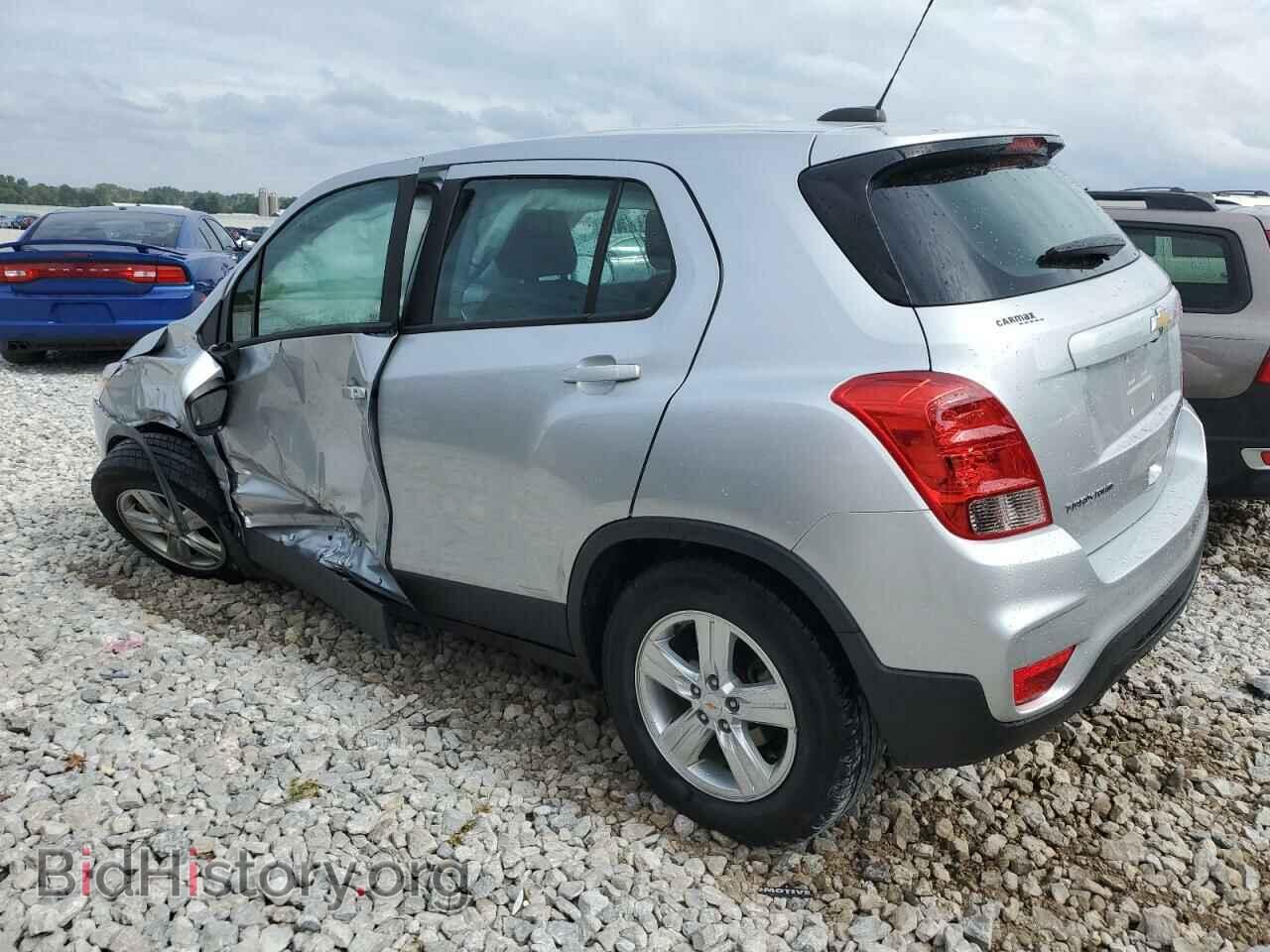 2018 CHEVROLET TRAX - VIN: KL7CJNSB2JB565018 - Фото 2