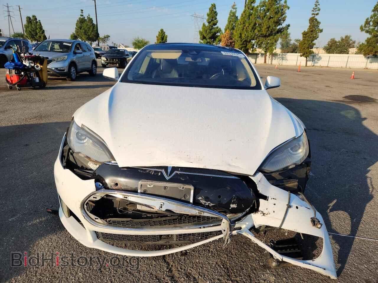 2016 Tesla MODEL S (VIN 5YJSA1E27GF125837) — фото 5 из 14