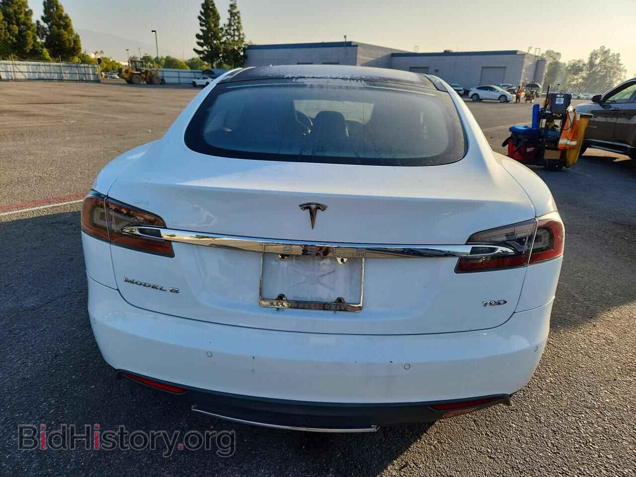 2016 Tesla MODEL S (VIN 5YJSA1E27GF125837) — фото 6 из 14
