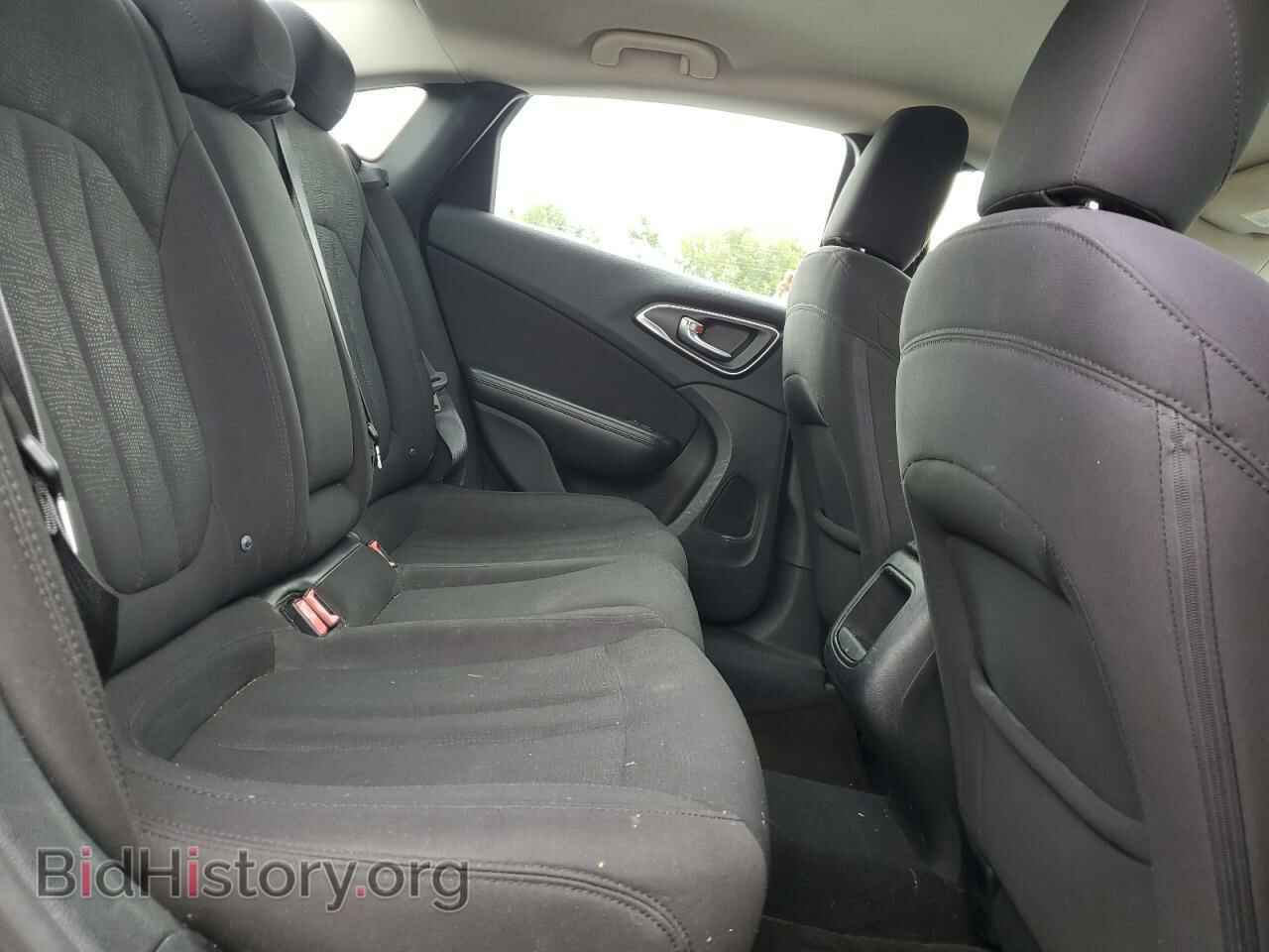 2015 CHRYSLER 200 - VIN: 1C3CCCAB4FN621196 - Фото 10