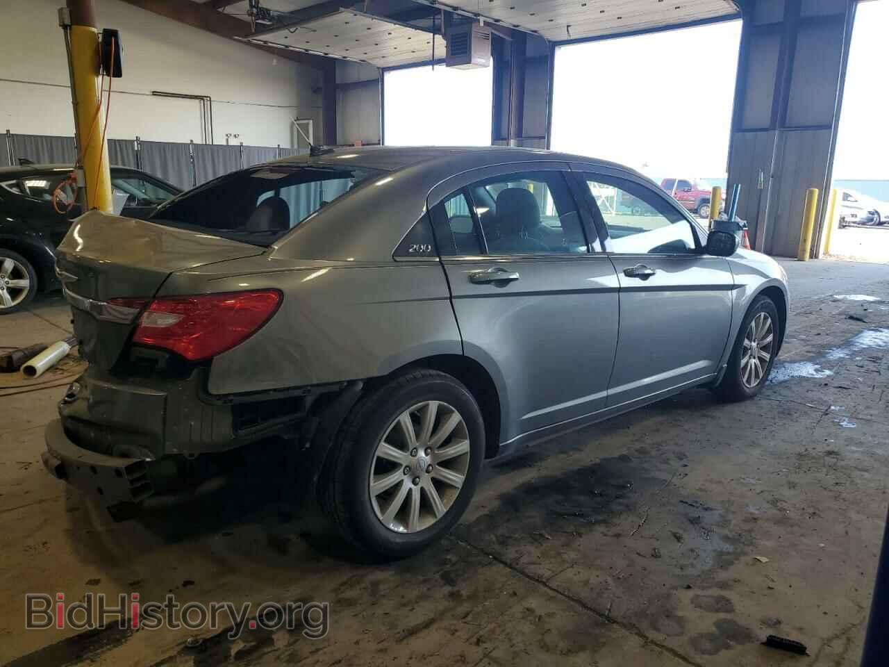 2012 CHRYSLER 200 - VIN: 1C3CCBBB9CN217704 - Фото 3
