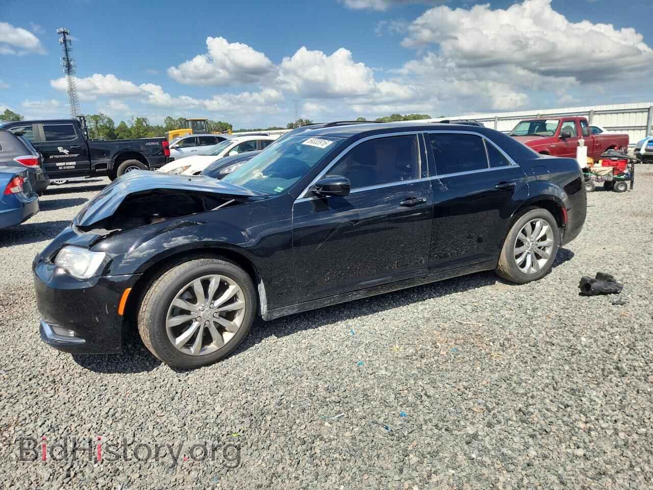 Photo 2C3CCARG6FH760811 - CHRYSLER 300 2015