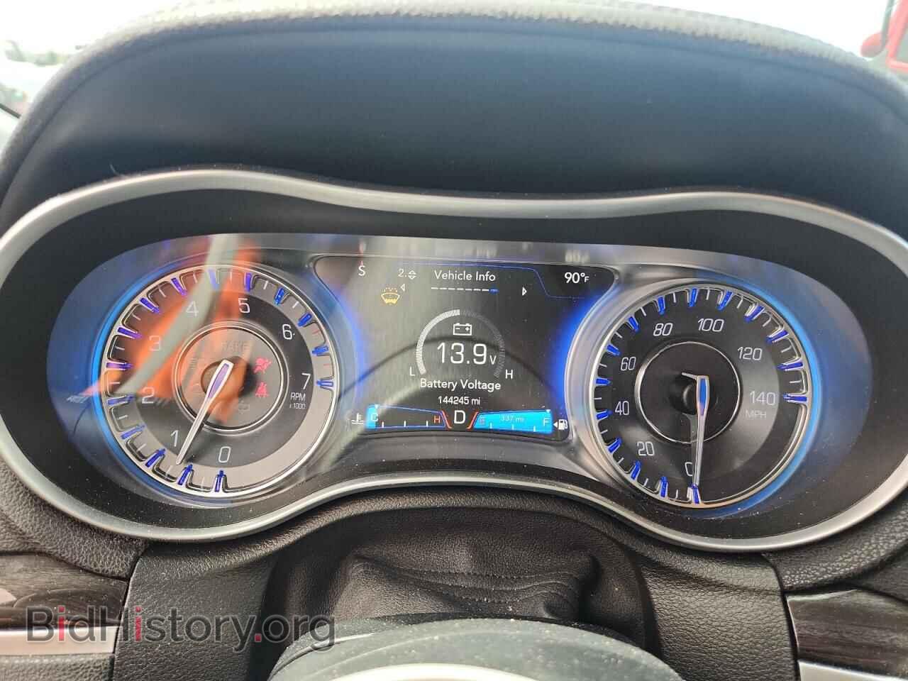 2015 CHRYSLER 300 - VIN: 2C3CCARG6FH760811 - Photo 9