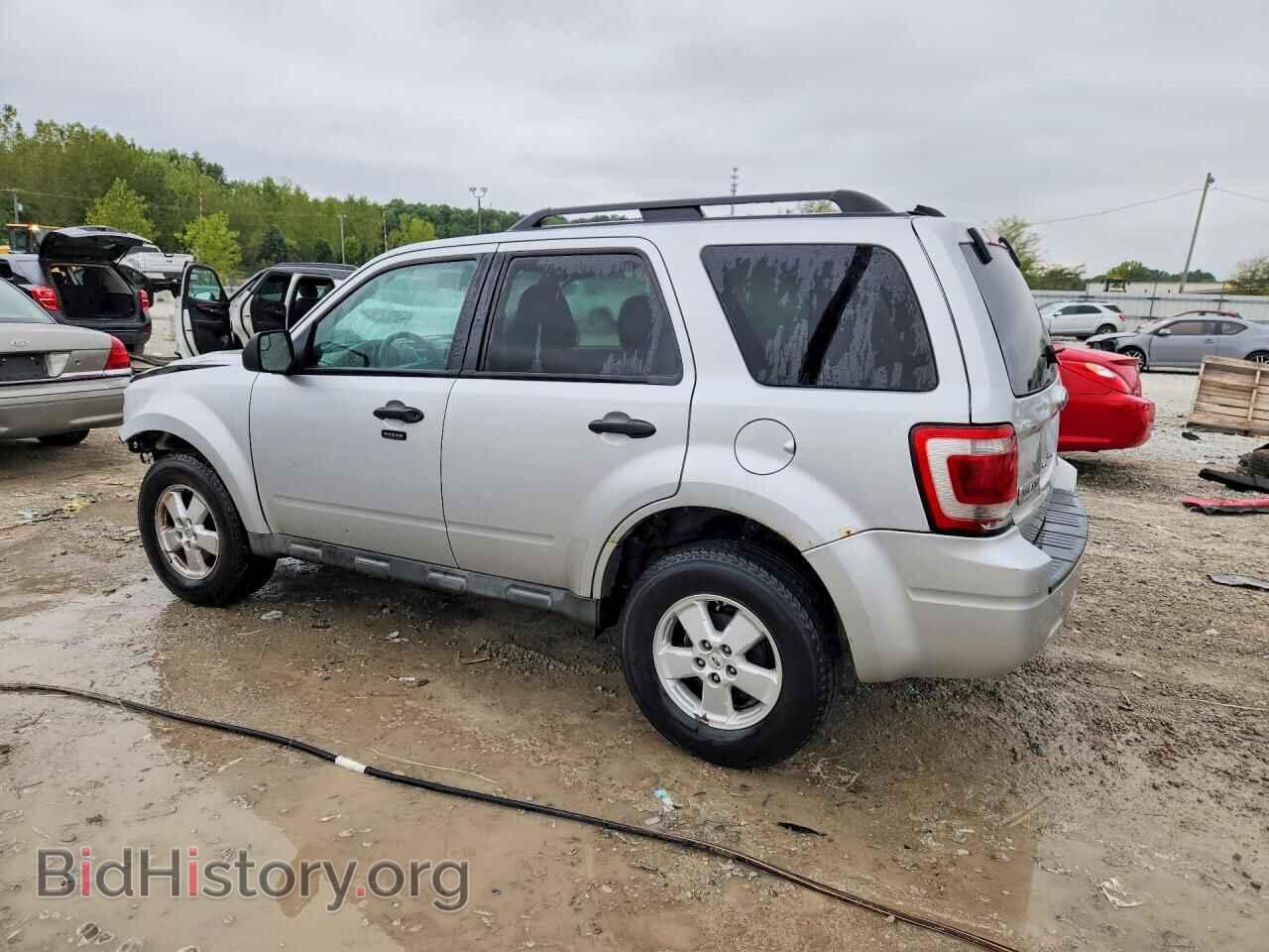 2010 FORD ESCAPE - VIN: 1FMCU0D77AKC67257 - Фото 2